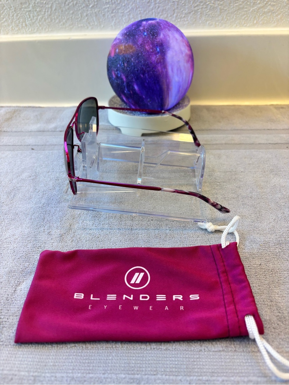 Blenders Eyewear Women's Purple Aviator Sunglasses - Picture 4 of 7